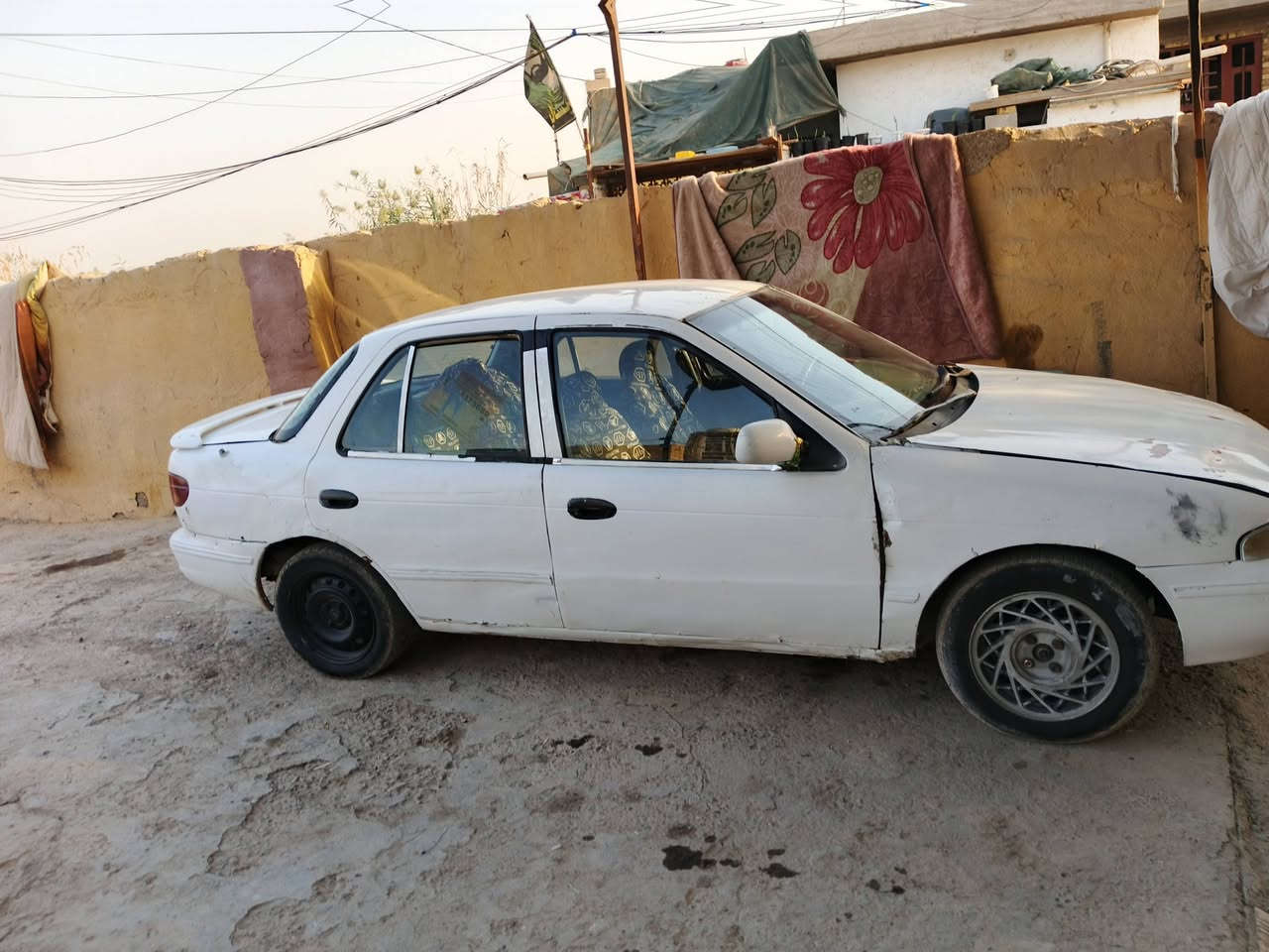 السلام عليكم للبيع كيه سيفيا موديل 94 سياره شغاله وجاهزه مكانها بابل ***********
