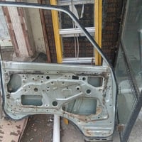 باب كيا بستا جهة السايق نظيف وياه جامه ب75الف المكان بغداد حي الجهاد 0...