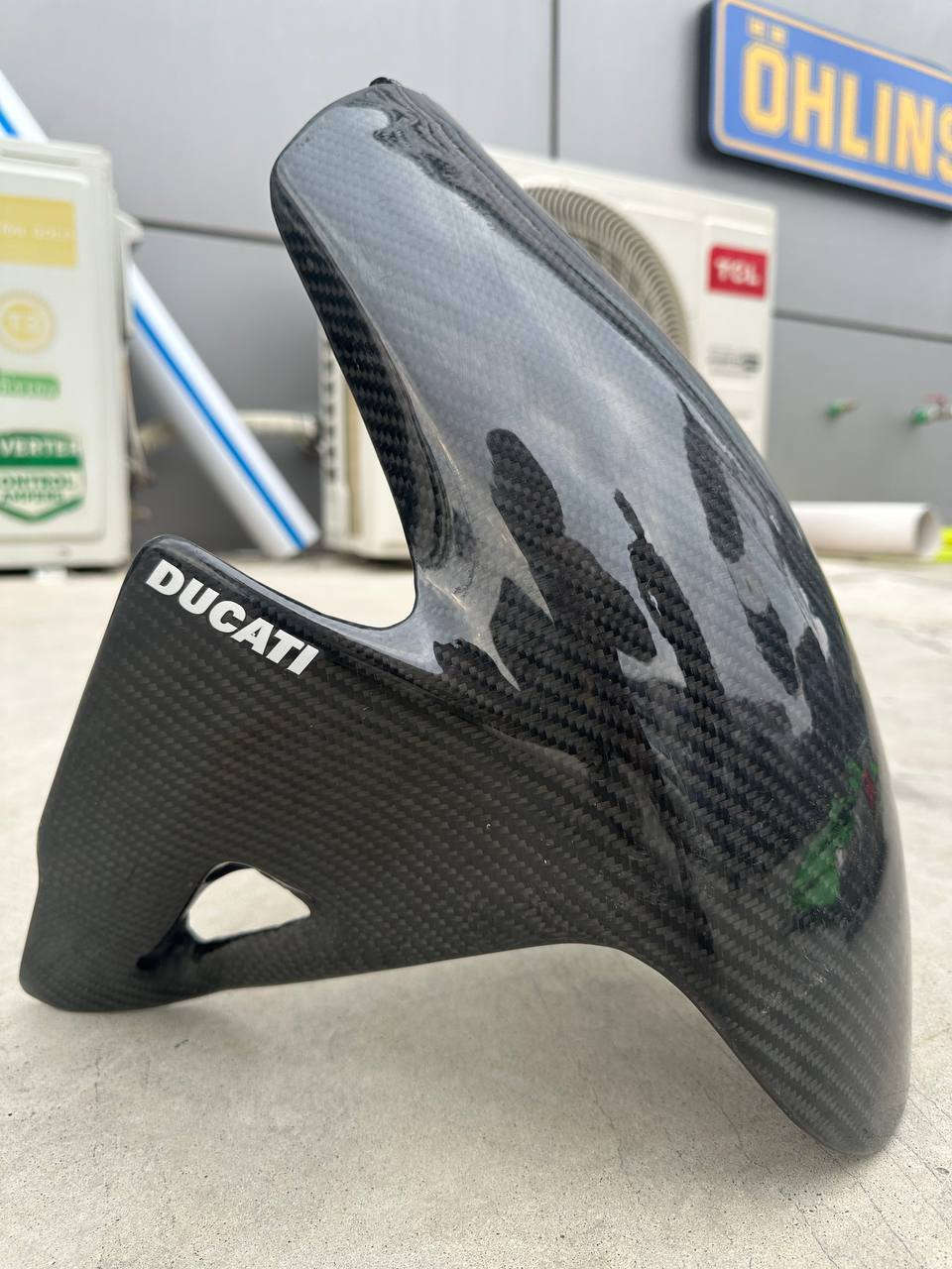 جاملغ دوكاتي الياف حقيقي من موديل 19 وفوك كل دوكاتي يرهم


**إذا كنت صاحب هذا الإعلان وتريد حذفه لأي سبب، رجاءا أرسل رسالة إلى الدعم الفني**