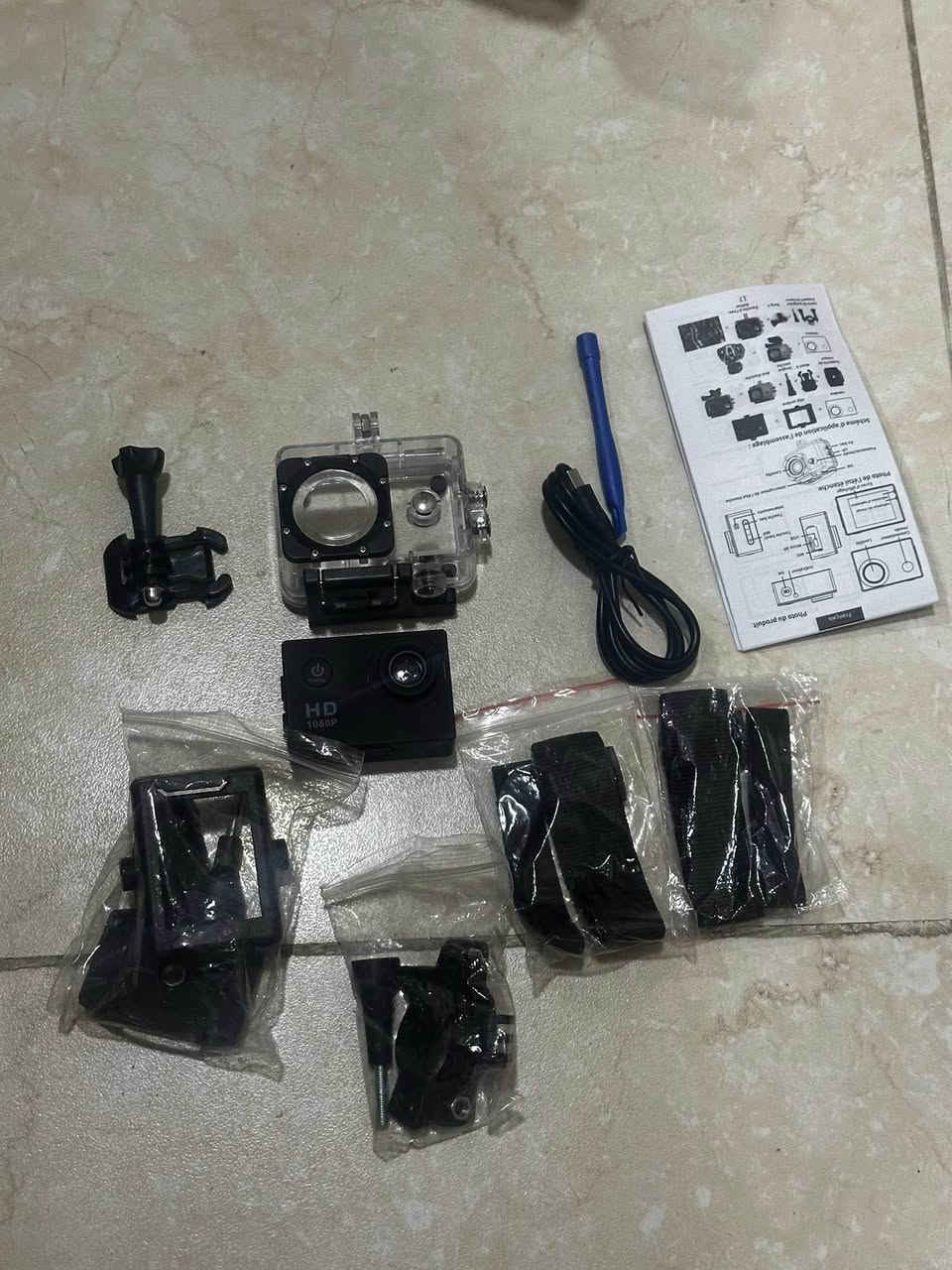 مكاني نجف 
واتساب فقط ***********
رام 32 g 
ملحقاتها كامله 
شحن تايب سي Singapore
