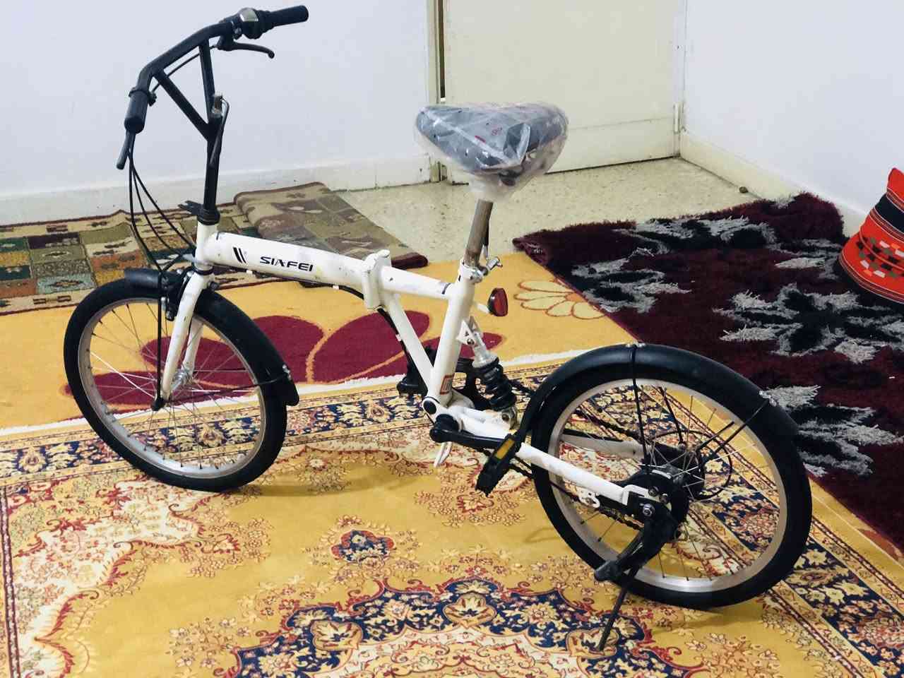 السلام عليكم بيسكل للبيع SIAEI ياباني دبل حجم 20 6️⃣نمر
المكان : ديوانية الإسكان 
للاتصال : ***********
