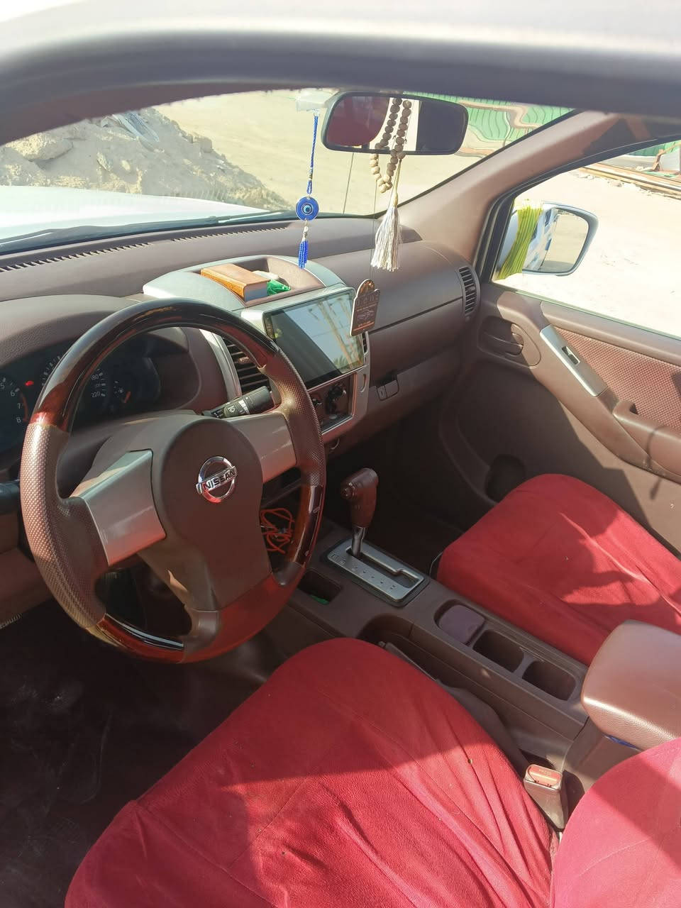 نيفاره 2014
نضيفه معتني بيها ع ايدي 
مكينه 
وكيىر مكفولات 
حداديه نضيفه 
تخم تاير جديد 
مثل ما شوف بصوره نضافتها 
رقم بصره  سنويه 2027
مكان بصره ابي الخصيب ***********
