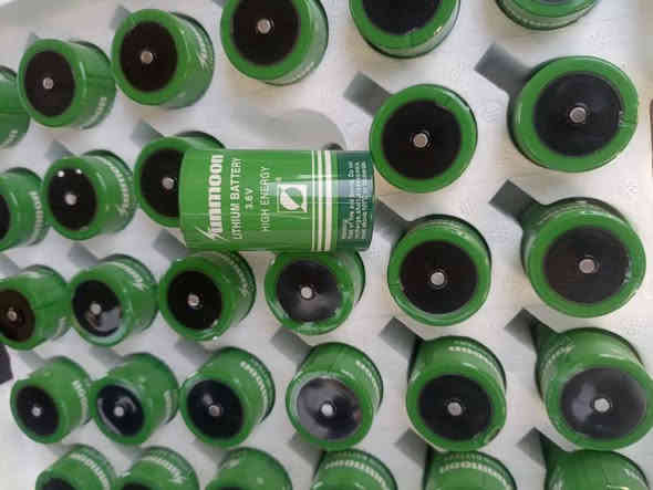 يوجد عدد ١٥٠٠قطعه بطاريات ليثيوم الاستفسار مراسلة الرقم واتساب ***********
