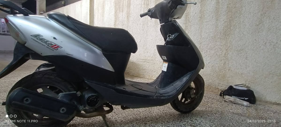 السلام عليكم دراجه سازوكي للبيع برغي ما مفتوح بيه
بعده جديده أوراق +سلف وكهربائيات كله شغاله 
السعر 400 وبيه مجال بسيط الاستفسار خاص او الاتصال على الرقم ***********
