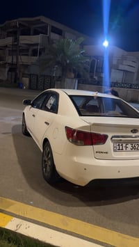 كيا فورتي 2009 بدون حادث مجرد 3قطع صبغ مكينه 1600 سياره جاهزه من كلشي ...
