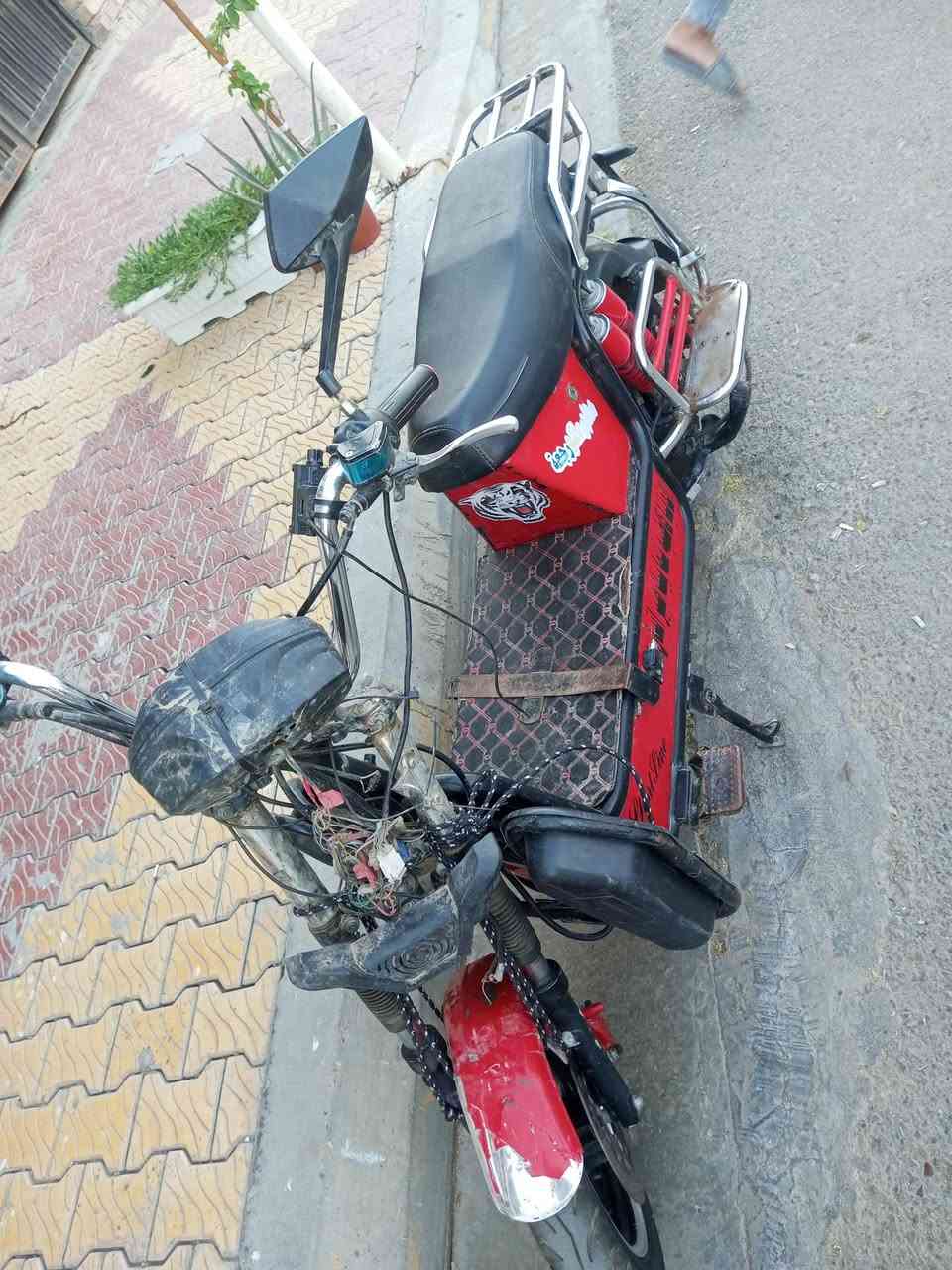 شغال كامل بطاريات منفوخه،، او دبلات موشي اماميه،، 200،، فلوجه اتصال ***********
