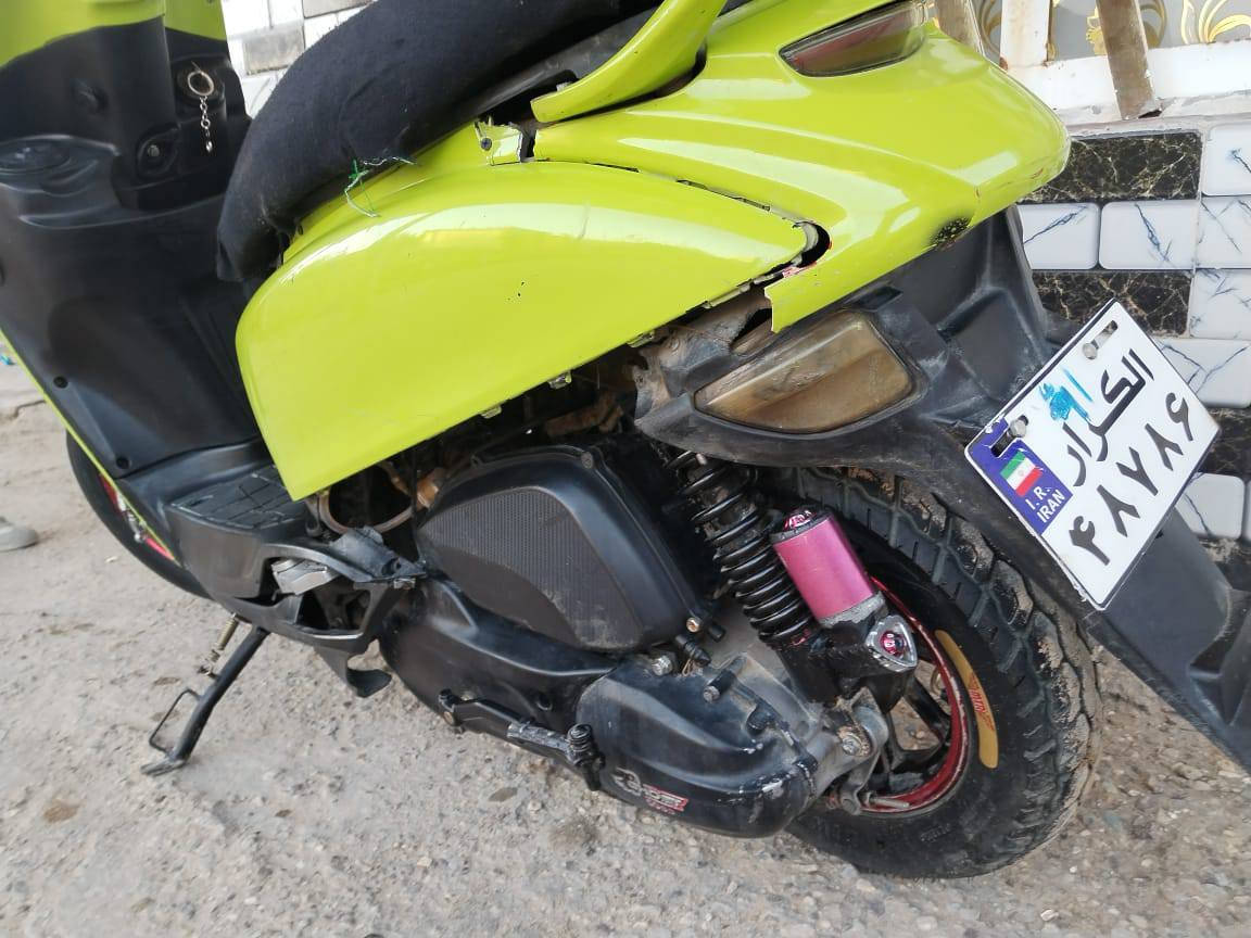 السلام عليكم 
دراجة ماكس بوليس صيني 
محرك ماكس عدلة مفتوح بس ولفات
الدراجة كاملة من كهربائيات ومكينة نكرة سلف وشلعة ومعدل خير من يم الله ما نقصها اي شي 
الله شاهد ماتذب عليها ولا فلس دبلات شغالة كلشي شغال 
السعر 350 الف وبيها مجال للشراي 
للتواصل خاص او على *********** وبي واتساب
