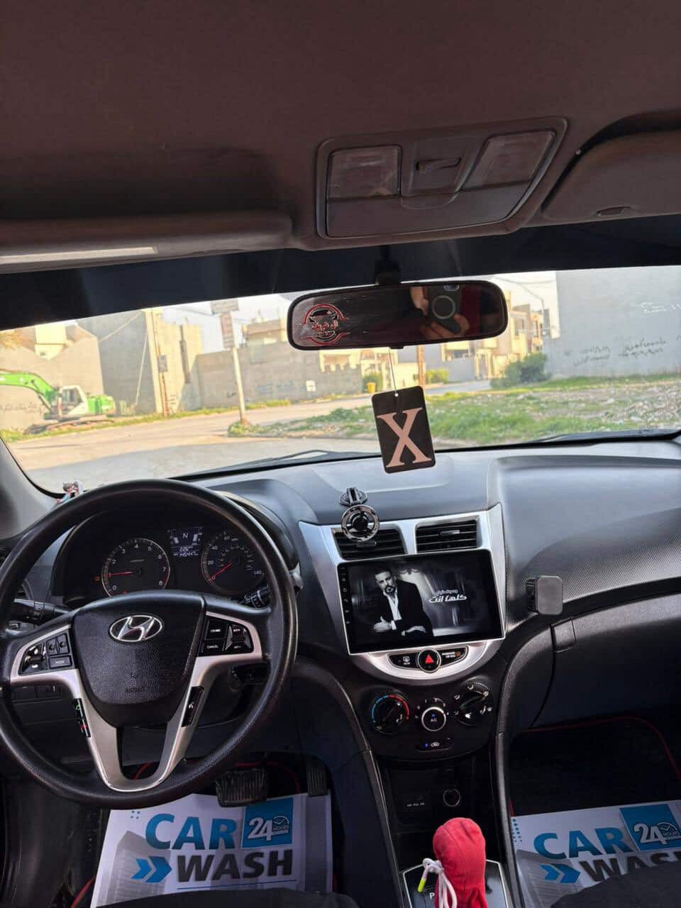 للبيع اگسنت 2012 هاش باك
بدون صبغ السياره بيها ضربه بقبق الصندوك 
السياره مكفوله من كلشي 
شرط الوكاله والتحويل 
كابون بانزين 
طخم تاير جديد 
حداديه جديد 
باتري جديد 
شاشه 
كامره 
تحكمات ستيرن
سعرها 90 وبيها مجال الرقم ***********
