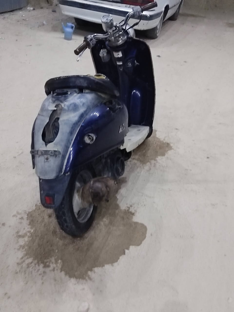 السلام عليكم 👋🏿
دراجه مصريه للبيع 🛵
دراجه جديده بمعنه الكلمه بس الكفرات تعبانه شويه تكدر تبقيهن 
المحرك توني شاده حاويه   جديد 👉🏿
كابريته قبل شكم اسبوع شديته جديده👉🏿 
تواير تايلندي قبل اسبوعين شادهن جديدات 👉🏿
الشاصي ما بي اي قطعه لحيم نضيف👉🏿
الدبل الوره جديد 👉🏿
الدبل الامامي جديد 👉🏿
للمكان: ناصريه سوق الشيوخ البطاط 👉🏿
السعر:180وبيه مجال بعد 👉🏿
للاستفسار:مراسله هاذا الرقم وات ساب فقط 
***********
🛵🛵🛵🛵🛵🛵🛵🛵🛵🛵🛵
