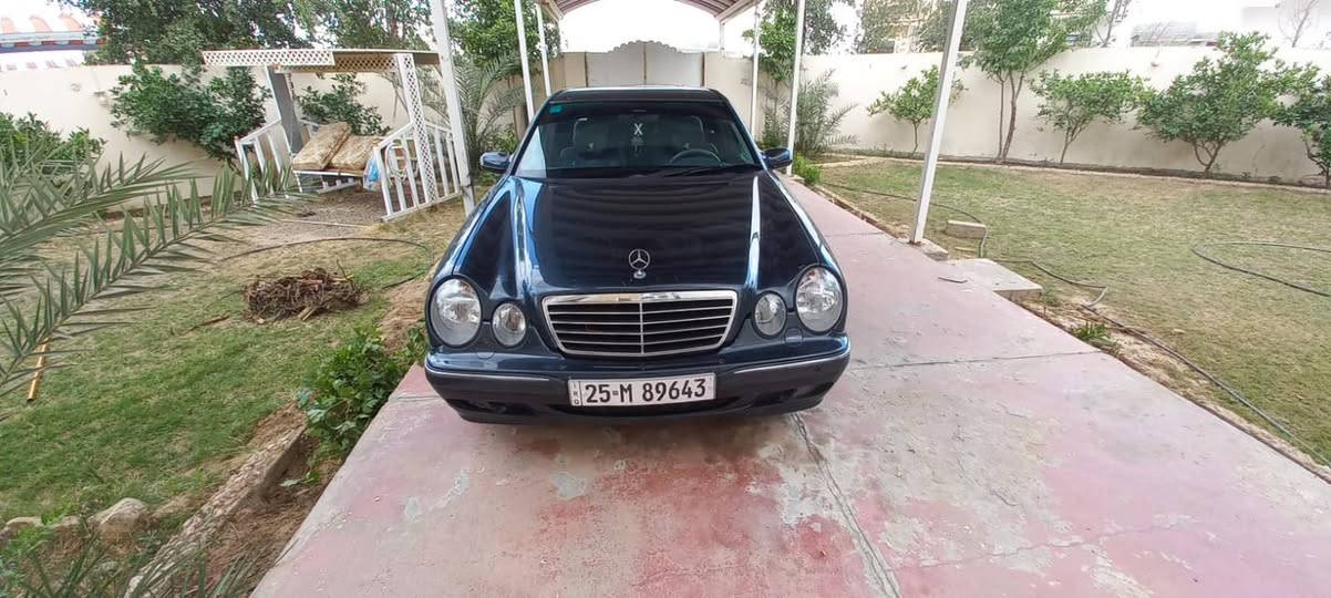 مرسدس موديل 2000ضرر جاملغ صبغ وربع الباب صبغ فقط سياره جاهزة رقم كركوك دولي بسمي محرك لا تنقيص ولا تبخير كير شرط مكاني بيجي عارضها 130 وبيها مجال لشراي رقم موبايل ***********
