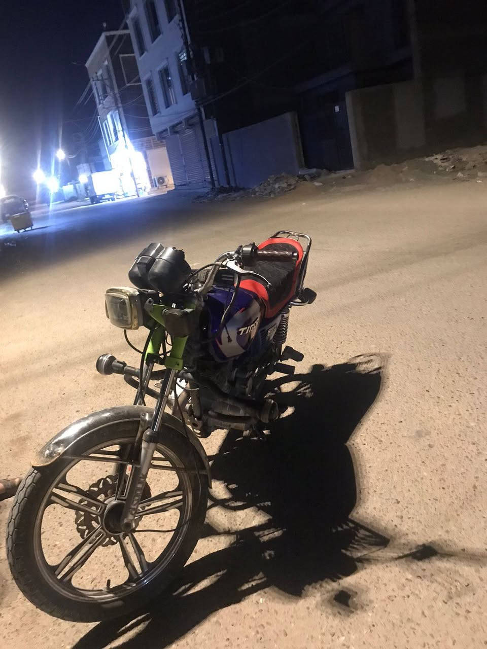 سلام عليكم ايرانيه 2024 اوراق كامله
ايرانيه 2024 خمسه كير دراجه لا نضوح لا تبخير بيه درع كهربائياته شغاله دراجه خير من الله كابريتر جديد ضفيره جديده مكينه 200
دراجه يرادله ترتيب بسيط دبلات جدد يرادله باتري بس دراجه سونك بس كفراته تايكر رايده ب350 وبيه مجال *********** وبي واتساب مكان الدوره البعيثه
