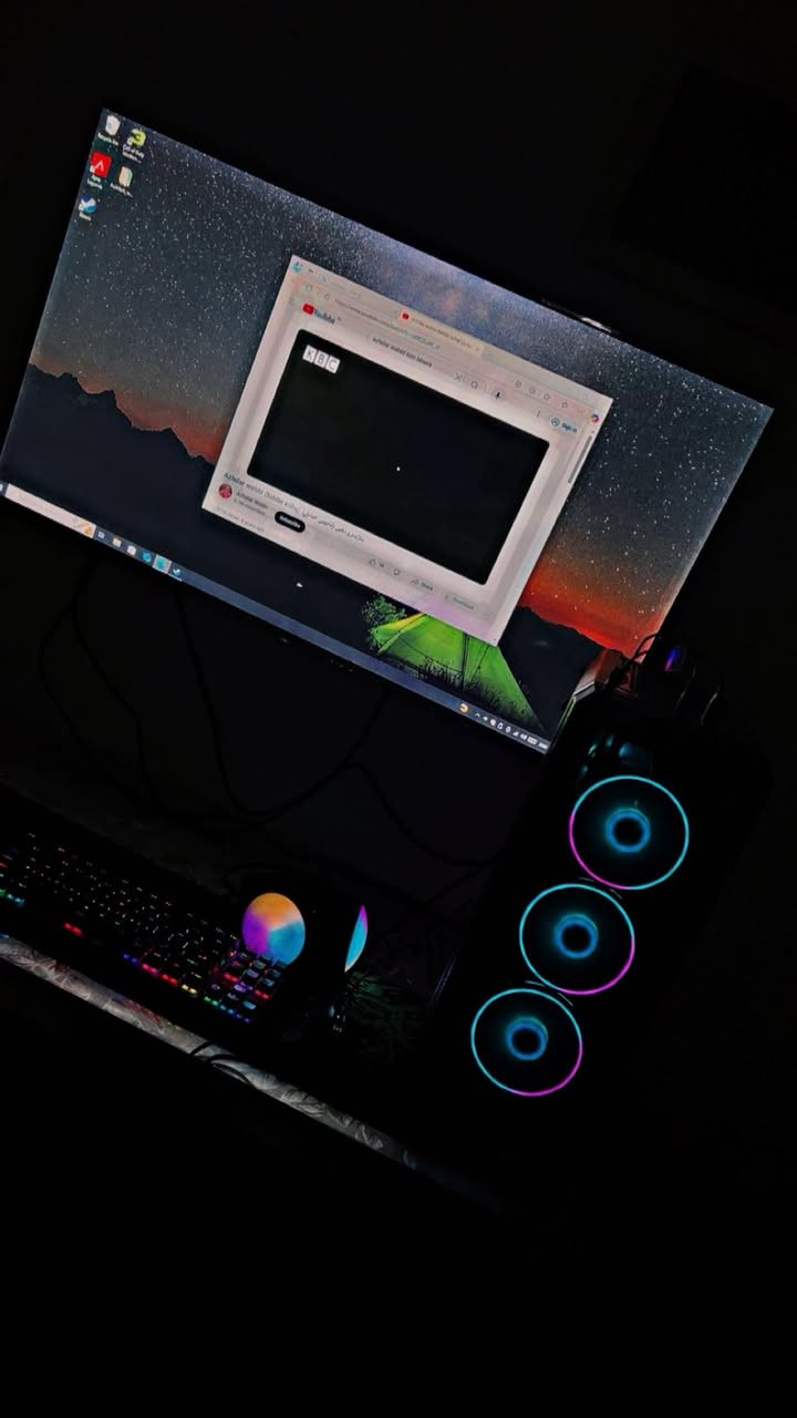 سيت كيمينك (Gaming Set) متكامل ونظيف جداً للبيع
التفاصيل:
• لوحة مفاتيح (Keyboard): GameStop GS200 Mechanical (ميكانيكال) مخصص للألعاب، استجابة سريعة جداً.
• سماعة (Headset): Lenovo أصلية، صوت محيطي ونقي.
• ماوس (Mouse): T-WOLF V9 Macro مع إضاءة RGB وتعديل السرعة.
• ماوس باد (Mousepad): Razer Goliathus حجم كبير يغطي المكتب.
الملاحظات:
✅ الحالة: شبه جديد، استعمال خفيف جداً (نظيف جداً).
✅ الضمان: بشرط الفحص والتشغيل، كل القطع تعمل بامتياز وبدون أي مشاكل.
✅ الملحقات: الكارتونات الأصلية موجودة كما موضح في الصور.
السعر: [٥٥ألف دينار]
الموقع: أربيل (هەولێر)


**إذا كنت صاحب هذا الإعلان وتريد حذفه لأي سبب، رجاءا أرسل رسالة إلى الدعم الفني**