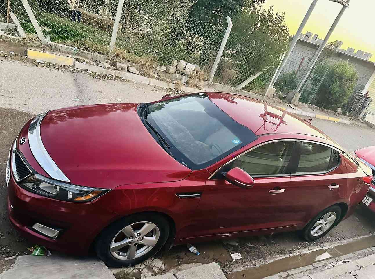 السلام عليكم كيه اوبتمه 2015 رقم بغداد الجديد ليبل واحد والسونار موضح كلشي محرك 2400
ماشيه 131 مكانه ديالى 
السعر 117 بها مجال بصيط
شوف السونار واتصل
***********
