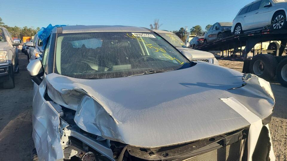 نيسان روج
موديل ٢٠٢٤

مواصفات sv

سيارة على حادثه ابيع حاليا موجودة بغداد 

السعر ١٠٠ ورقة قفل 

***********
