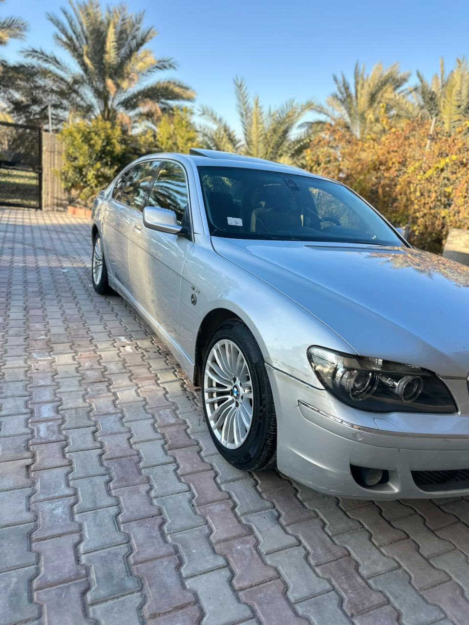 السلام عليكم اخوان
730خليجي مكفوله كفاله عامه 
من الصبغ 
موديل 2008
فووول مواصفات السعر 140وبيهه  مجال 
رقم اربيل باسمي سنويه لل31
***********
ميثاق تايه مجيد يفصل واني البس ☺️
تحياتي للجميع
