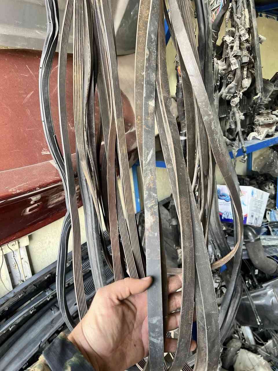 غراض سيراتو تفصيخ حاويه وجديد من موديل ٩ الى ١٣  مكاني بغداد مدينة الصدر قطاع ٦٩ تقاطع الكياره قرب حسن وحسين ابو الأبريك يوجد توصيل جميع المحافظات ٥٠٠٠ الاستفسار ًالاتصال عل الرقم *********** الحجز واتساب
