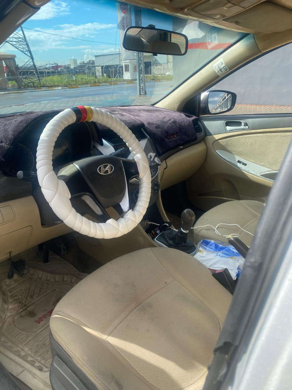 السلام عليكم مكلف بلنشر 
سياره اكسنت مضلع موديل 2012
رقم نينوى هيئه غرمات صفر
گير عادي شرط محرك شرط بيها معجون مالتكسي شرط التحويل السعر 77بيها مجال 
باقي التفاصيل نتصل عل رقم 0770176523
***********
