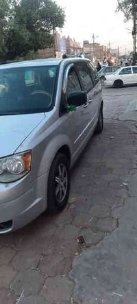 كرفان دوج كلايزر موديل ٢٠٠٨ اربع قطع صبغ جماليه تبريد فقط غاز صدر أمام...