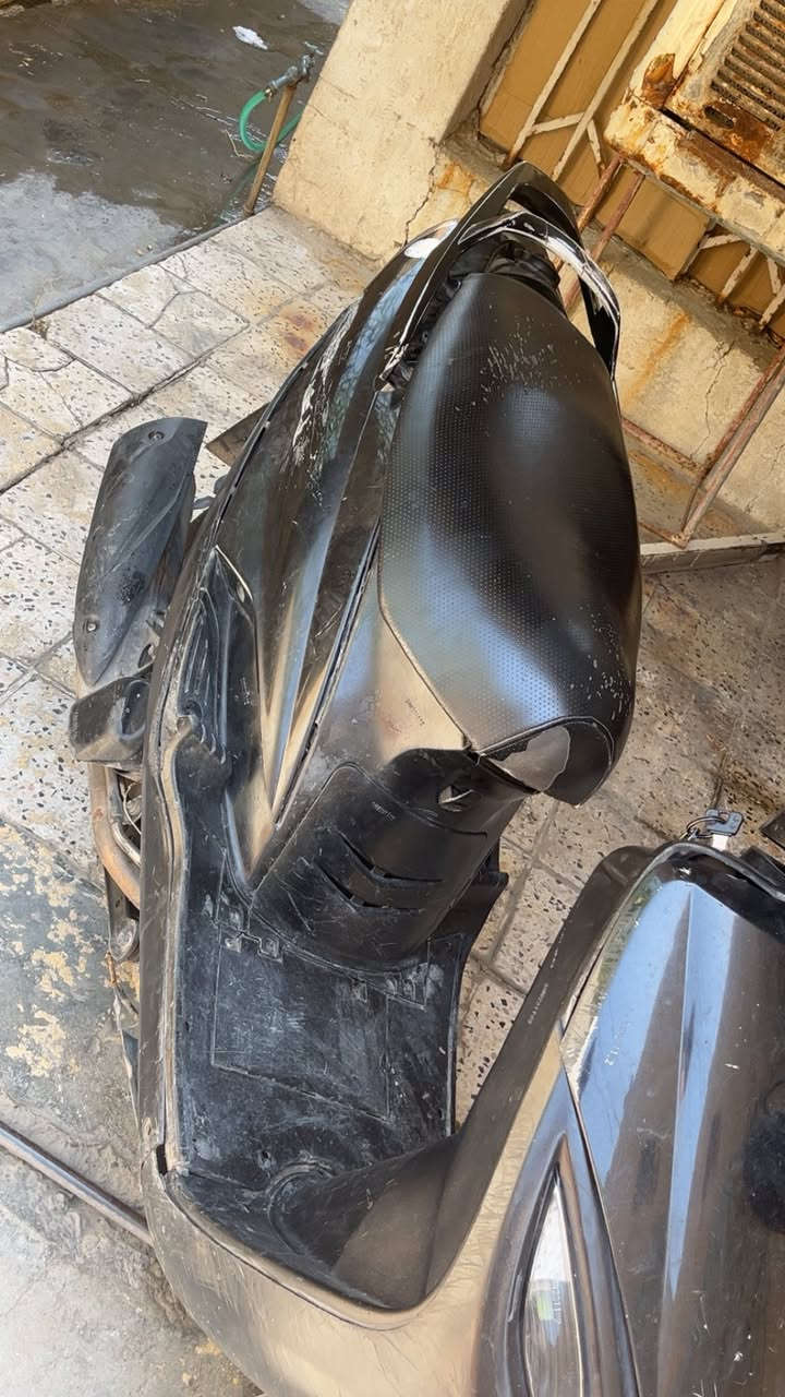 السلام عليكم دراجه ماكس 140 كابريتر نضيفه كلش نكره سلف باي وقت دراجه مكينه ناعمه خرسه متسمعله صوت كفرات مختمه ختم واحد 
العنوان📍 بغداد الشعب 
السعر : 425
*********** متوفر واتساب وشريحه
