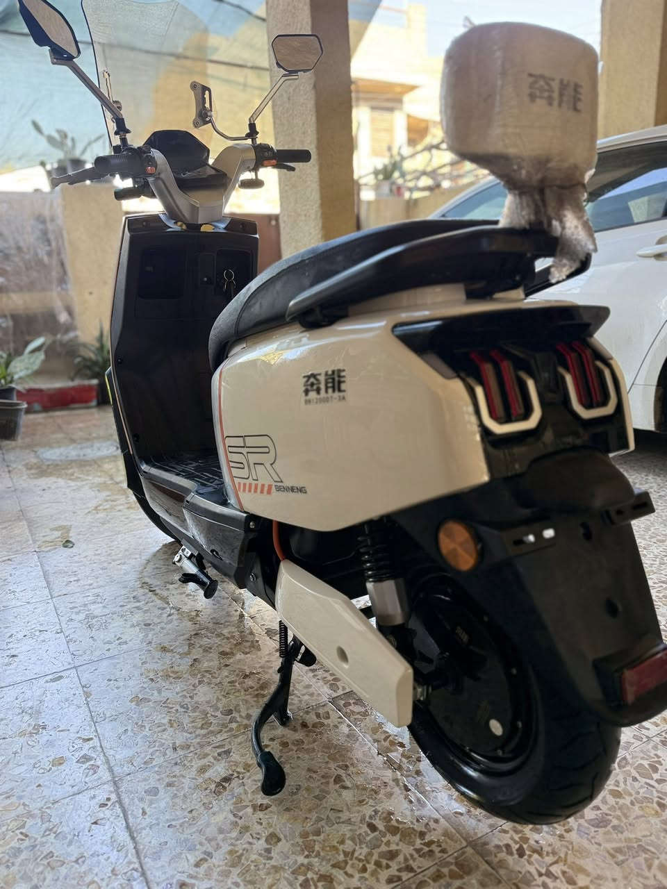 دراجه شحن SR للبيع جديده كلش برغي واحد ممفتوح بيه كهربائيات كله شغاله بصمة تشغيل عن بعد نظام سرقه تجي تشوفه وتدلل
سعر 900 وبيه مجال بسيط للشراي
مكاني البياع  ***********
