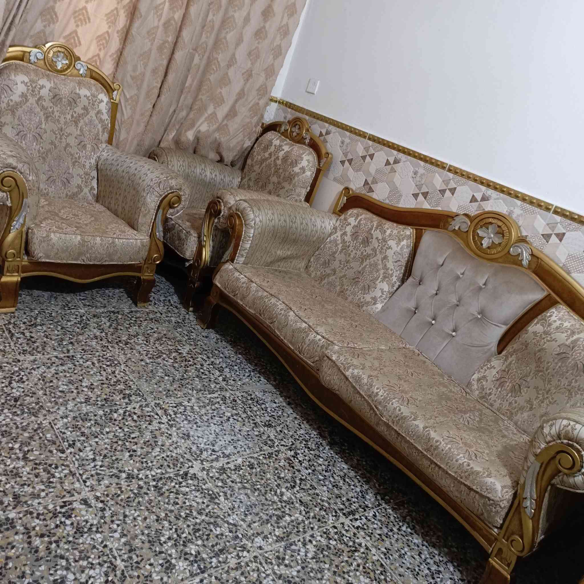 تخم قوي جدا نظيف عشر مقاعد سعرة ٥٥٠بي مجال بسيط 
مكان بغداد حي اور


**إذا كنت صاحب هذا الإعلان وتريد حذفه لأي سبب، رجاءا أرسل رسالة إلى الدعم الفني**