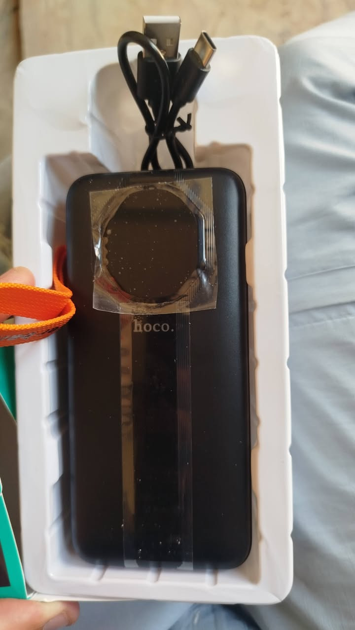 Power bank hoco 80000 mAh
جديد غير مستعمل


**إذا كنت صاحب هذا الإعلان وتريد حذفه لأي سبب، رجاءا أرسل رسالة إلى الدعم الفني**