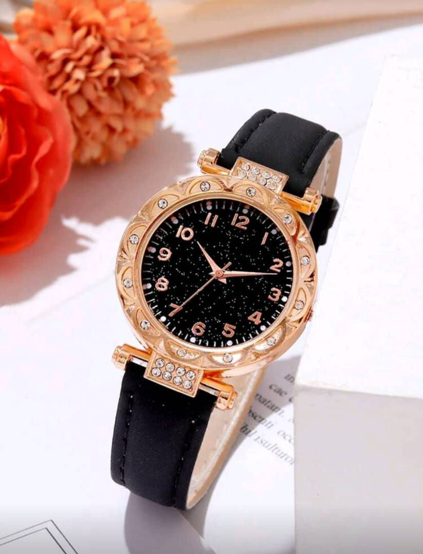 مجموعة 3 قطع ساعة نسائية كوارتز عصرية بسيطة مع قرص دائري، متعددة الاستخدامات للأناقة اليومية، مقترنة بسوار مرصع بالراين بشكل قلب، مناسبة للعطلات والاستخدام اليومي
*شي_ان_اجنبي_مباشر* 🫰🏻♥️

السعر 137الف


**إذا كنت صاحب هذا الإعلان وتريد حذفه لأي سبب، رجاءا أرسل رسالة إلى الدعم الفني**