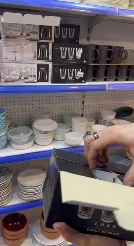 عرض اليوم  ١٠/ ٢
يوم الثلاثاء
العنوان
بغداد _ حي القاهرة _ سوق علي نعمة _ سنتر السوق بساحة المخضر
ملاحظة / متواجدون علة مدار ٢٤ ساعة 
#بغداد_القاهرة
ملاحظة / لايوجد توصيل
  البيع مباشر فقط


**إذا كنت صاحب هذا الإعلان وتريد حذفه لأي سبب، رجاءا أرسل رسالة إلى الدعم الفني**