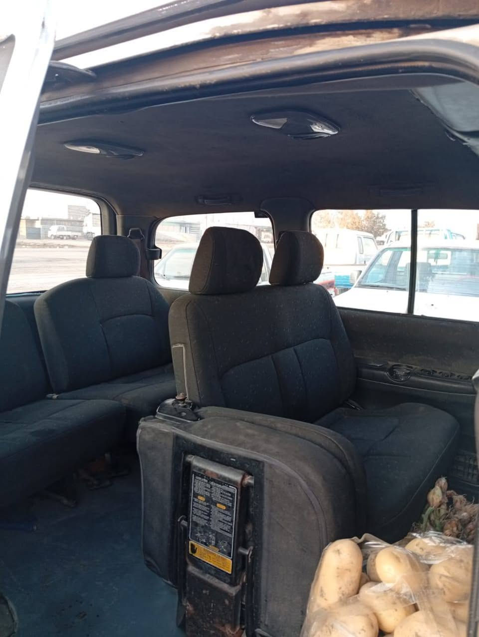 ستاركس 2001للبيع
مصبوغة قرار مرور
محرك مفتوح 
السعر 63$وبيها مجال 
العنوان ديالى خان بني سعد 
للاستفسار ***********
