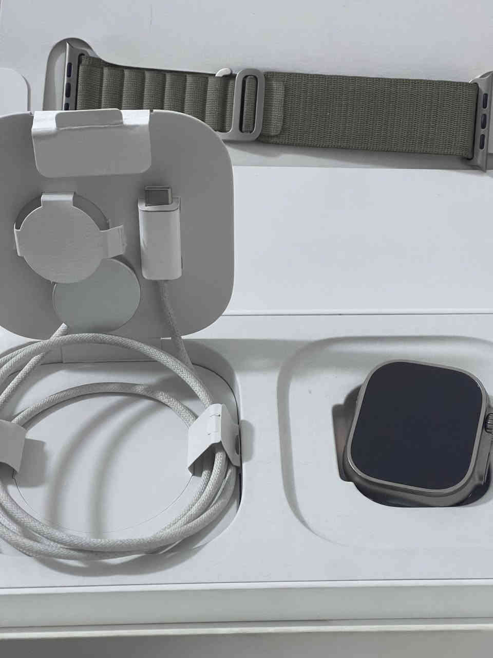 ساعه أبل ⌚️ اللترا 2 تيتانيوم طبيعي
‎حجم  4️⃣9️⃣  ⛩️
               بطاريه  9️⃣7️⃣🔋
نظافه  1️⃣0️⃣0️⃣💯💯
                 ذاكرة  6️⃣4️⃣ 
مركز سيمو المايسترو دورة شارع الصحه
👉👉***********
اتصال 📞
واتس اب /للااستفسار  والحجز
تابعني ليصلك كل جديد يخص منتجات ابل
