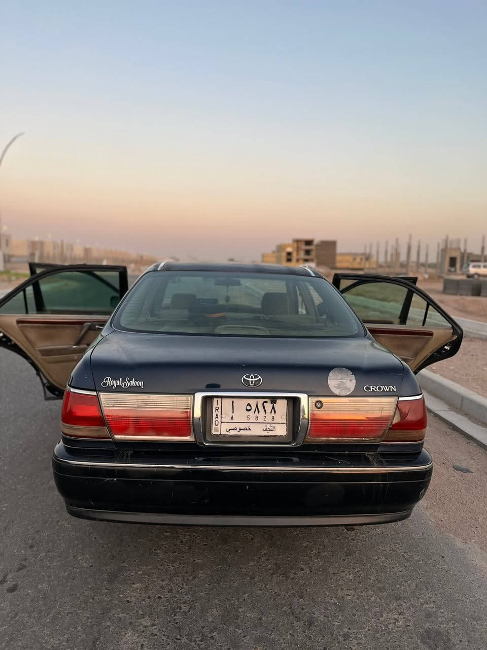كراون ملكه 2004  اصل
مكفوله من الكص ونقل الجثه 

السياره بسمي تحويل ثاني يوم 

شاصي ولغود كير مكينه مكفولات 

تبريد وتايرات جديده السياره دكمتين 

محرك vvti

السعر ٨٥$

 متواجد واتساب واتصال فقط ***********
البصره- التنومه
