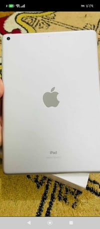 ايباد 9 • نضيف • باكيت وشاحن