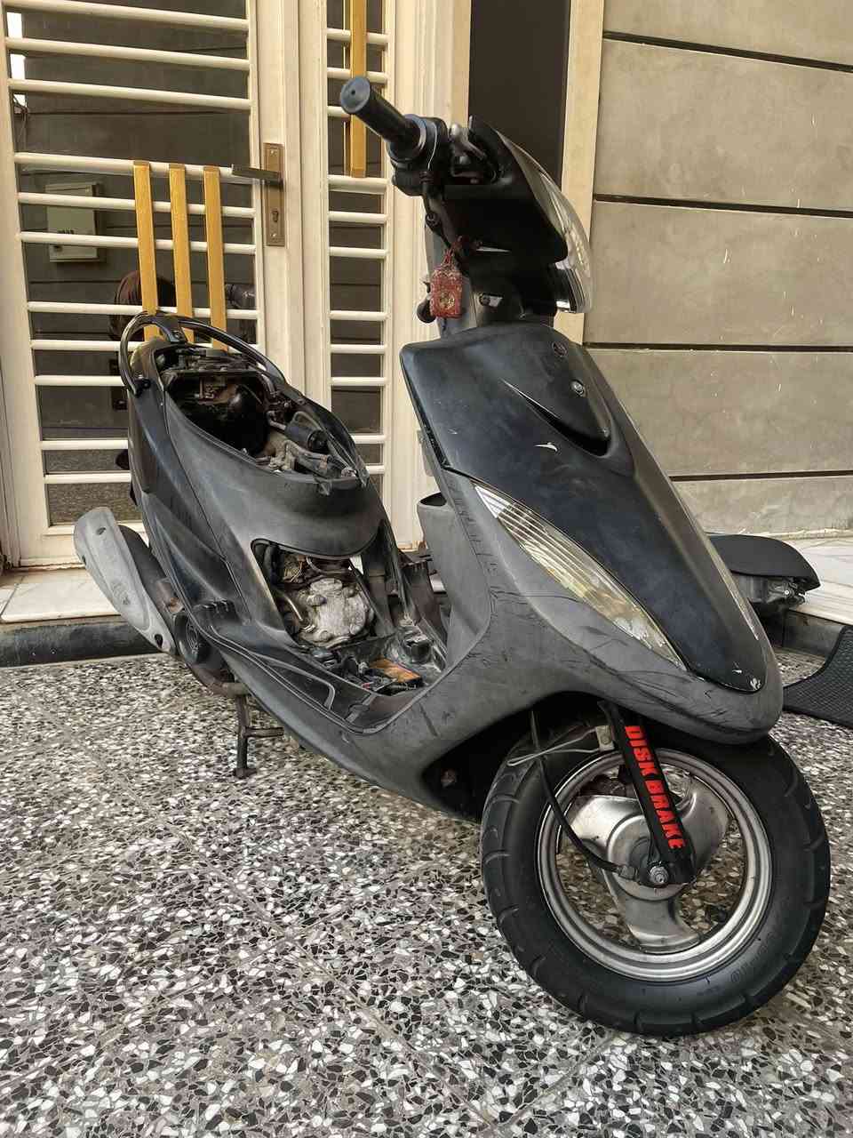 دراجه للبيع دراجه وكره سلف بكل وكت دراجه كله بلاديه مكاني بغداد البياع السعر ٨٠٠ وبيه مجال رقمي التواصل ***********
