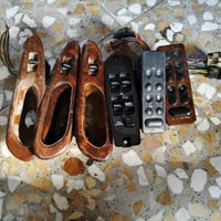 غراض برنس للبيع عنوان بغداد مدينه الصدر هذا رقمي 07741449897