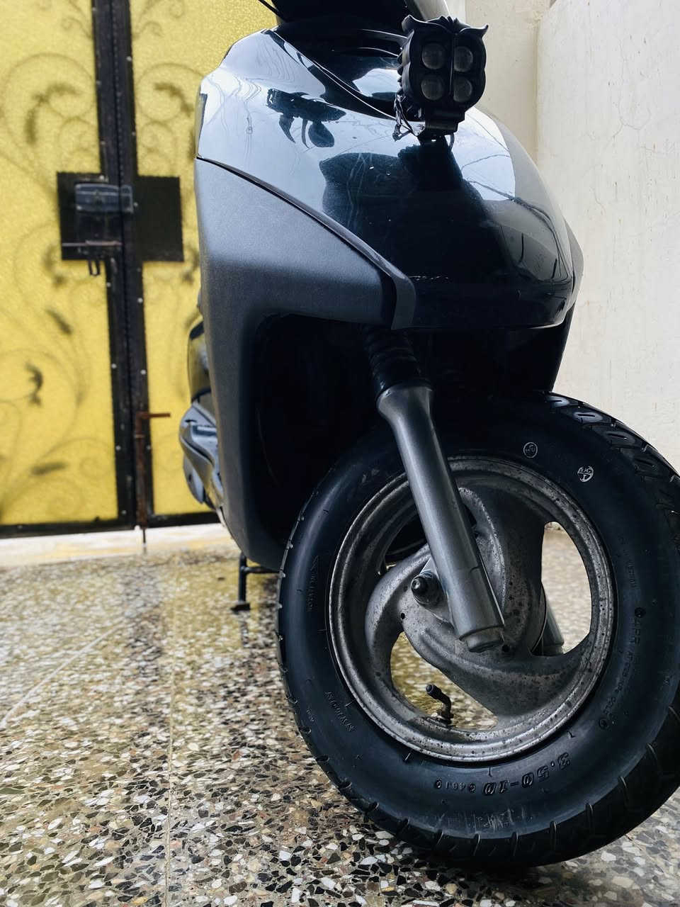 للبيع بريز تايوان نظيفة  🔥🔥
كابريتا شكل الـ اكسز – منظر ووقفه تخبل

✔️ مكينة 125 سيسي
✔️ معمّرة حديثًا عمار كامل
✔️ كيجات شغالة
✔️ أشاير
✔️ إضاءة قوية
✔️ بومة
✔️ استخدام حريص وتحت رعاية

💸 السعر: 825 ألف

📍 بغداد / الأمين الثانية / قرب مركز شرطة الأمين
📞 رقم الهاتف: ***********

⚠️ الفحص موجود
✋ البيع للجادين فقط
