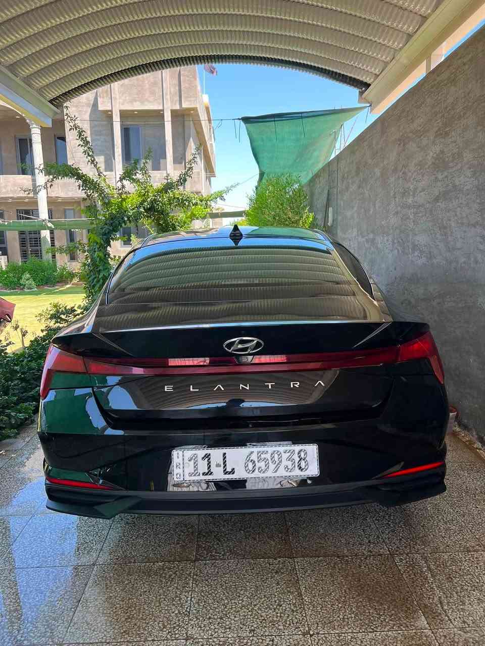 🚘 للبيع | إلنترا 2022 SEL أمريكي
اللهم صلِّ على محمد وآل محمد 🌹
بيع او مرواس 

إلنترا 2022 فئة SEL، محرك 2.0 بانزين، مركب عليها منظومة غاز حديثة، سيارة نظيفة جدًا واستعمال مرتب، اقتصادية بالوقود وجاهزة للاستخدام سيارة جديده او وستخدام قليل 

ممشى 60 الف

المواصفات:

✔️ محرك 2.0 بانزين + منظومة غاز

✔️ شاشة لمس + كاميرا خلفية

✔️ تشغيل بصمة وزر ستارت

✔️ Apple CarPlay وAndroid Auto

✔️ تكييف ثلج

قيادة سيارة ذاتية وتحديد مسار ومستشعر امامي 

🔹 الحادث كان بنيد صبغ فقط.

🔹 ربع الجاملغ بارد.

السعر 155 وبيها مجال مكان السيارة بغداد اليوسفية /***********
