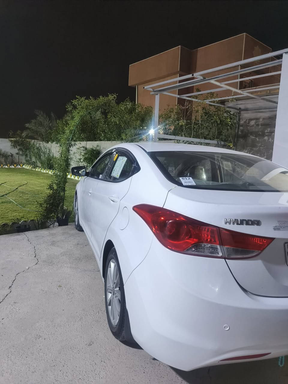 سلام عليكم ورحمة الله لنتره موديل ٢٠١٢ خليجي ماشيه ١٦٠ كيلو  سياره جديده بمعنه كلمه بيه شبر صبق بل دوسه كد شبرين الباب  شبر لباقي كفاله كير مكينه صدر مامي وخلفي كله جديد مدوشمه رضيه تخم تاير جديد تبريد  ثلج  رقام نكليزي جديد مكان 📍 سياره يم لبوابه مال شعب *********** بي وتساب سعر ١١٣ بيه مجال سياره جديده مكينه ١٨٠٠
