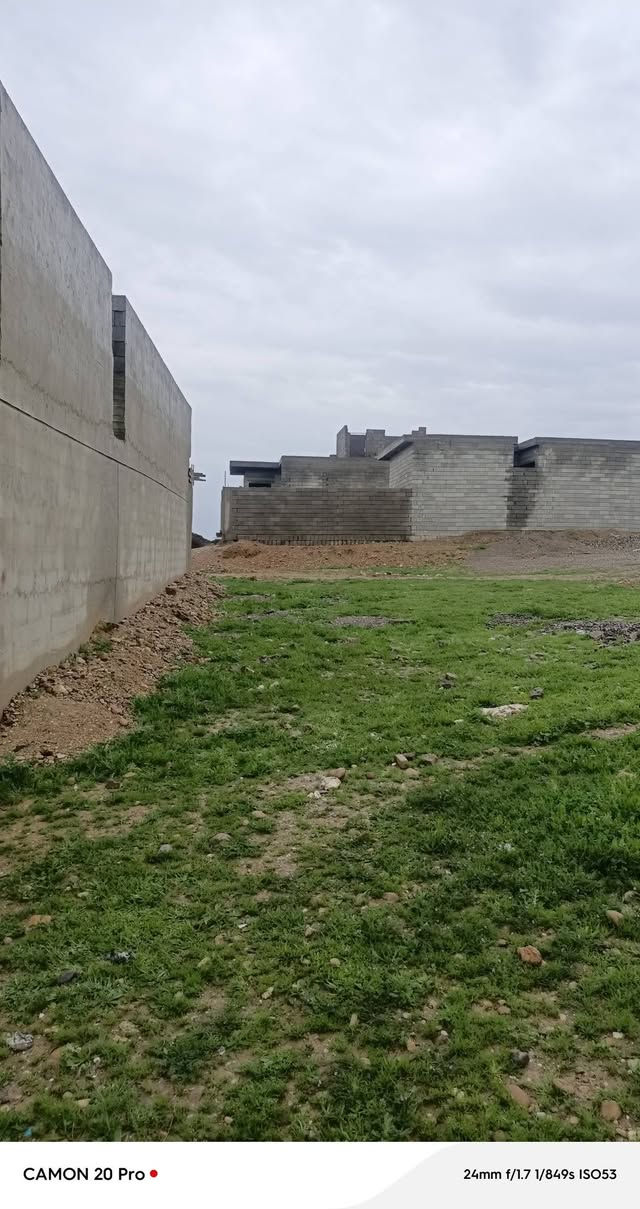 أرض للبيع في القوسيات قرب ركن النخلة
المساحه 150 متر سند جديد2023 زراعة 
الطول 16 متر والوجة 9 ونص
وصل البلدية جديد باسمي 
سعر الارض 15 مليون بي مجال 
الخدمات ماء وكهرباء يم الأرض
مسموح بها البناء المستمسكات كامل 
مروس هم بي سيارة 
رقم  صاحب الارض /‏‪***********‬‏/ 
النقطة الحمراء هي الأرض 
الركن النخلة الشارع
