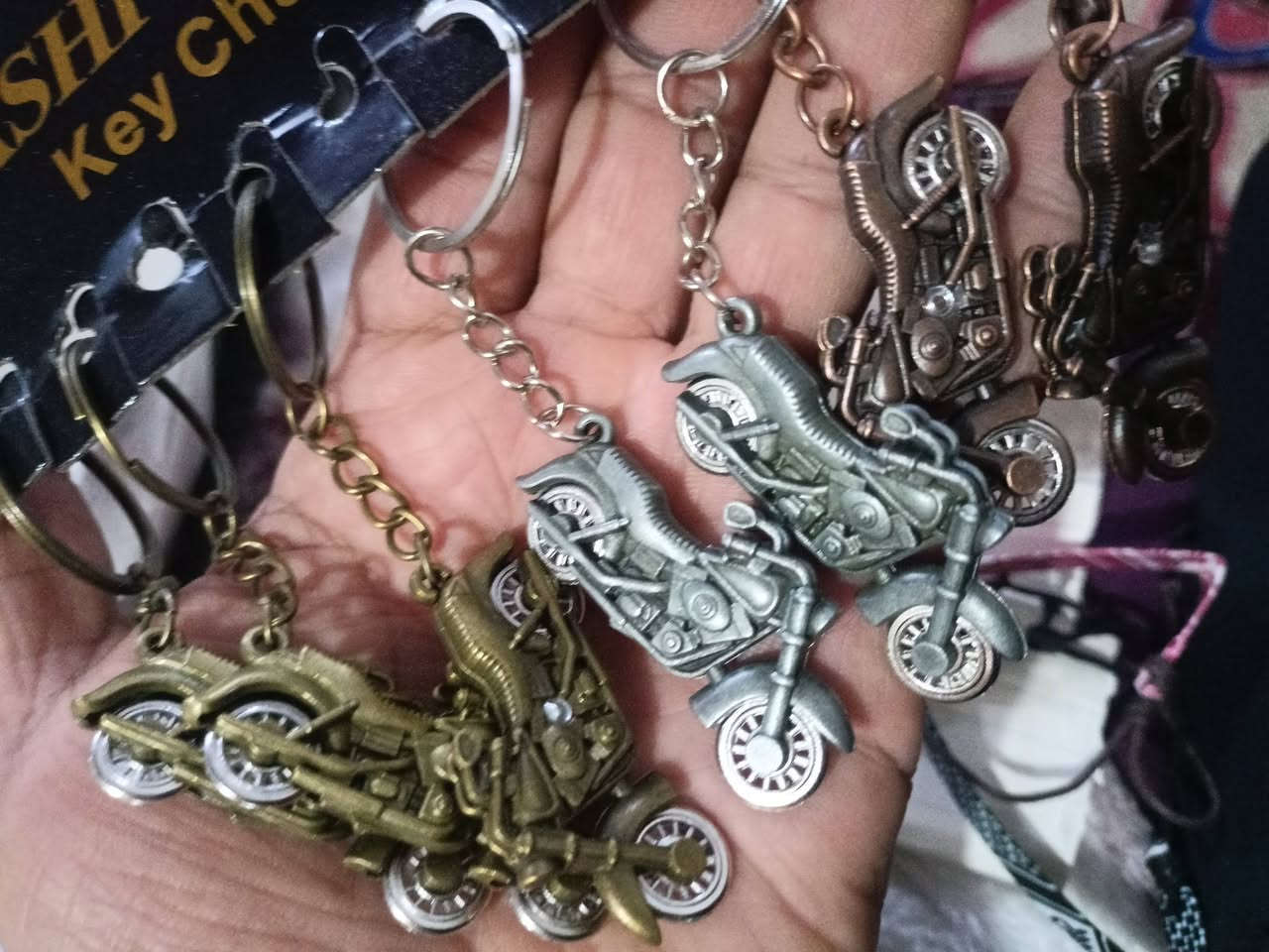 ميداليات منوعة ومشكل للبيع اقل شي 10 قطع


**إذا كنت صاحب هذا الإعلان وتريد حذفه لأي سبب، رجاءا أرسل رسالة إلى الدعم الفني**