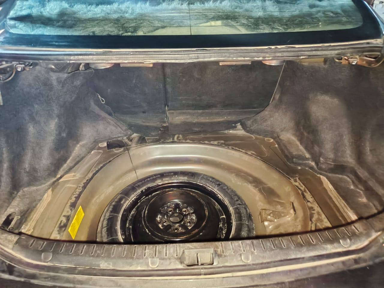 كورولا ١٣ امريكي خصوصي لون فيلي رقم واسط بإسمي ممتواجد على الفيس ***********/ ***********
