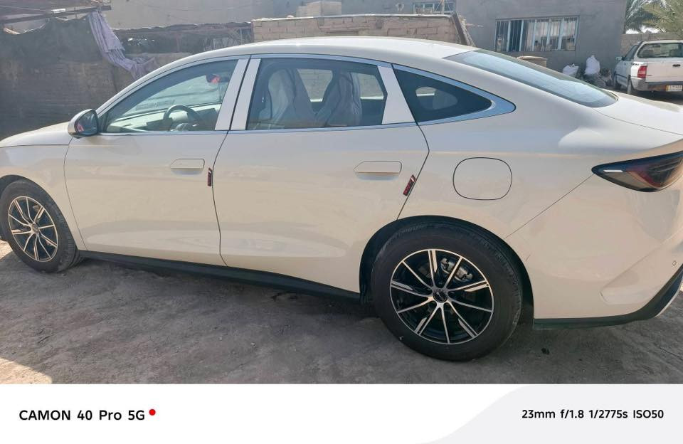 للبيع BYD seal 6 2025 استخدام شخصي خفيف جدا

المواصفات 

بطاريه 120 كم /ساعه 

ماشيه ٣٢٧٠ كم 

٤ كامرات محيطيه ٣٦٠ درجه 

رادار ومنظومة امان متطوره 

حساسات اماميه وخلفيه وجانبيه 

كامرات بالمري 

شاشه وسطيه كبيره دواره 

تبريد قطعتين 

تشغيل بصمه وكارت 

مقاعد رياضيه جدا مريحه 

اناره LED اماميه وخلفيه 

نظام ملاحه وبلوتوث 

جدا اقتصاديه باستهلاك البانزين

هدوء وفخامه اثناء القياده 

كرسي السائق كهربائي 

السياره كفاله عامه من الضربه والحادث 

السعرر 17 مليون قفل

رقم الهاتف ‭0770 943 1842‬

السياره باسمي تحويل باي وقت يعجبك 

رقم بغداد 

سبب البيع اريد اخذ جيتور
