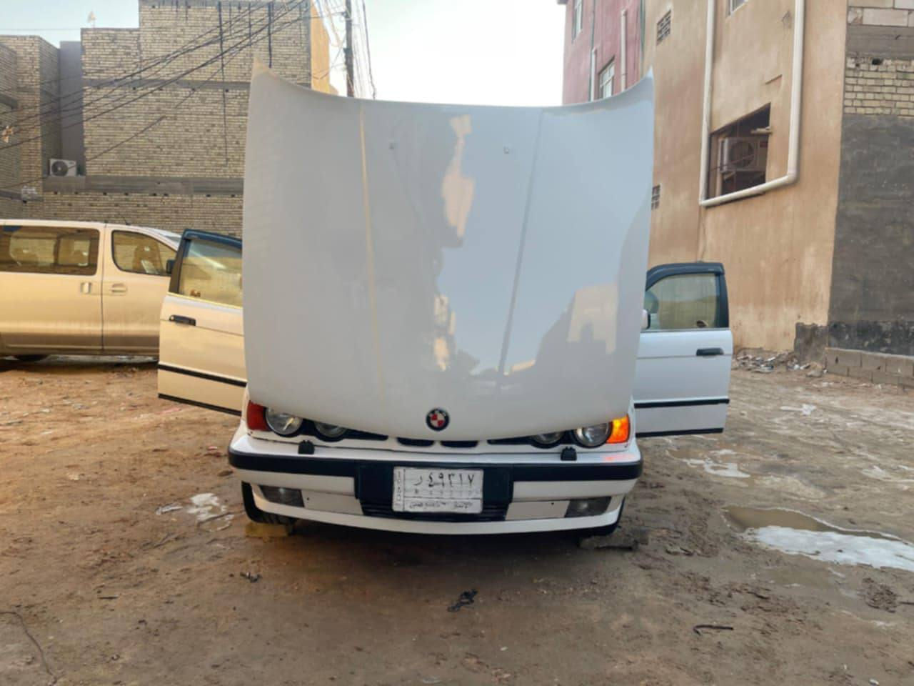 سلام عليكم بيئم 520 اصل كير او مكينه 525 فانوص 
رقم انبار بيه ضربه بل حوض جنطه سياره حلوه ما بيه شي مال جني عدي وكاله احول ثاني يوم سياره خير من الله 
تحكم كشنات كير مكينه كفاله سعر 45او بيه مجال للشراي رقم ***********
