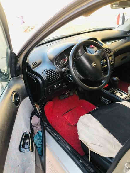 السلام عليكم
سيارة بيجو فرنسي 206 للبيع
السيارة مصبوغة عام للجمالية
كهربائيات جاهزة 
كير ومكينة  بلادي كير اوتماتيك
العنوان البصرة القرنة 
السعر 42 ورقة
*********** القرنة
