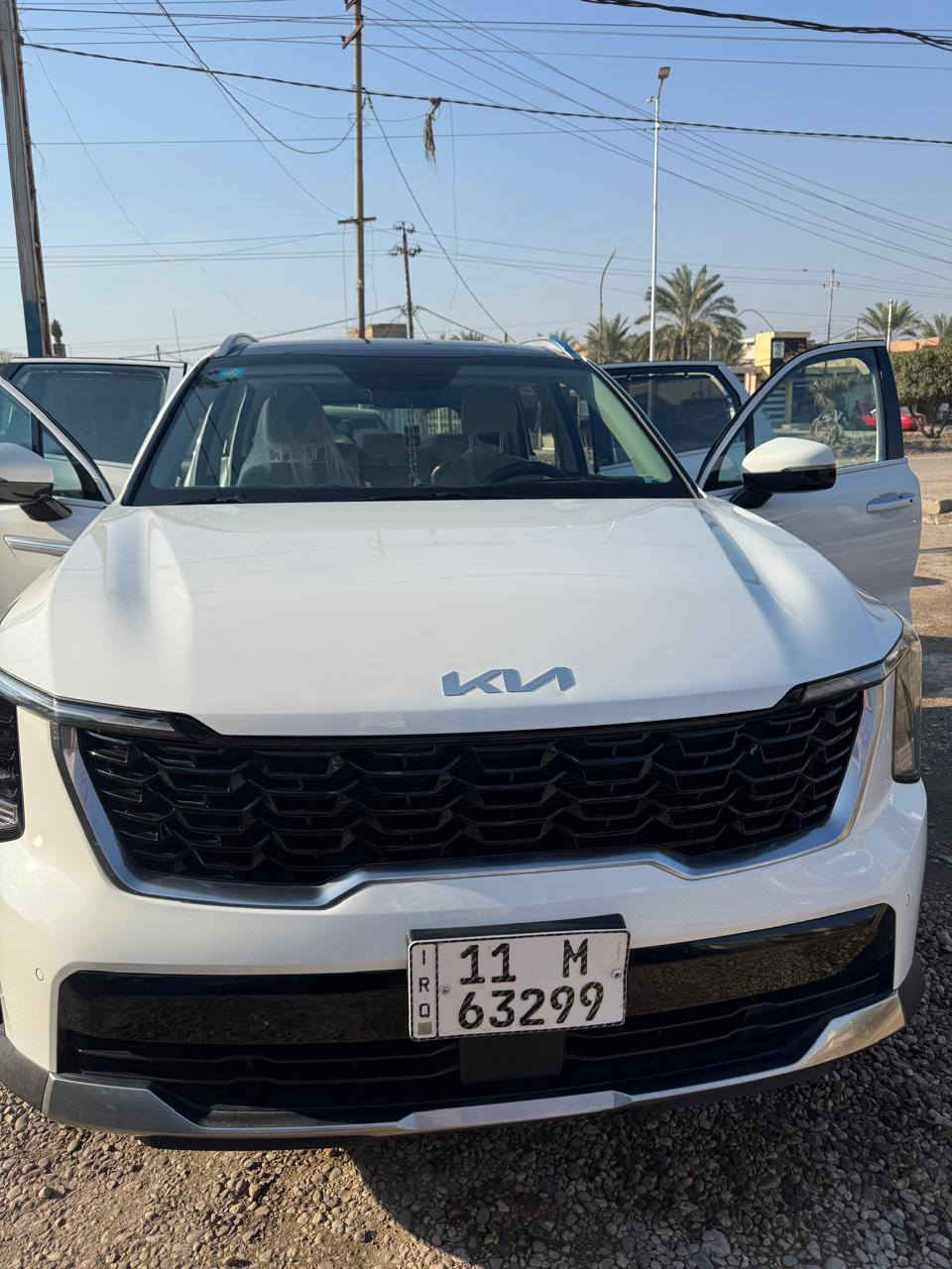 سورنتو موديل ٢٠٢٤
بنراما +كشنين كهرباء
رقم بغداد
كفاله عامه
ماشه ٢٨
داتشوب
ويل ٢٠
للاستفسار الاتصال على ***********
