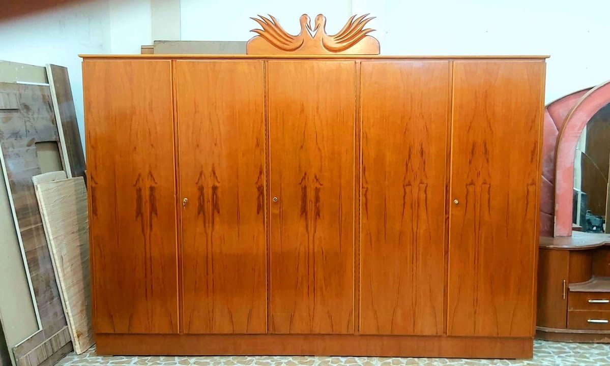 للبيع غرفة نوم صاج عراقي السعر 575 وبي مجال 
*********** كركوك, العراق
