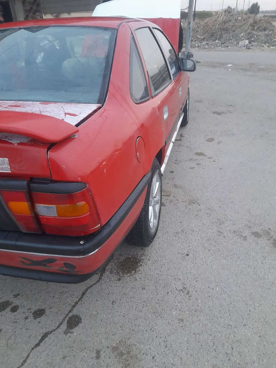 السلام عليكم سياره اوبل فكتره للبيع موديل ٩٢ سنويه كرتونيه نافذه تحويل مباشر السعر 21 وبيه مجال العنوان الرمادي جزيرة البوذياب للأستفسار ***********
