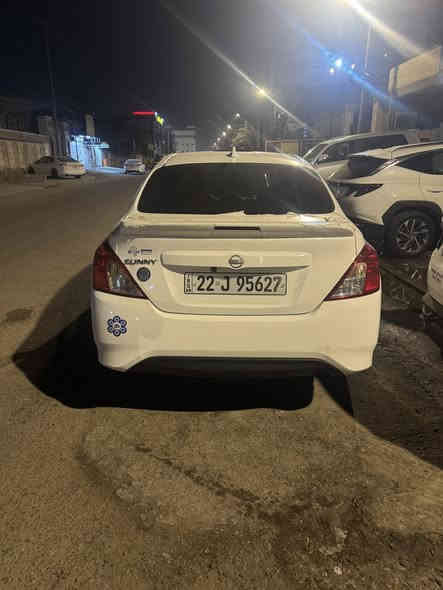 السلام عليكم نيسان سني هندي مديل 2024 بليتة زركة مكفولة كفالة عامة سيارة نضيفة كلش مابيها سي غير رصعة فقط ب الباب ماشية 50 الف كيلو *********** السعر 129 وبيها مجال قليل كلش
