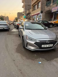 للبيع بسعر مناسب النترا ٢٠٢٠ كير اي تي سيارة جديدة مابيه أي نقص بيه صب...