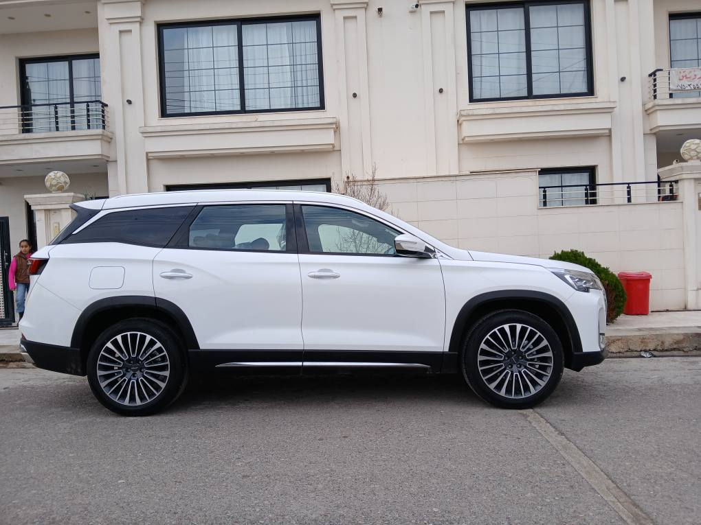 جیتۆر X90  2024  پلەس سفڕی شریکەی هارلم 10ساڵ زەمانی شریکەی لەگەڵە 
مەکینە 16  فول فول مواسەفات  سێ ڕێزکوشن  هیچ هیچی نیە پانۆڕاما بەسمە و جلد و شاشەو کامیرە وایر لێس و کوشن خەزن و فول فول  12هەزار ڕۆیشتووە بەناوی خۆم نرخی 188وەرەقە ...هەولێر***********0 أربيل, العراق
