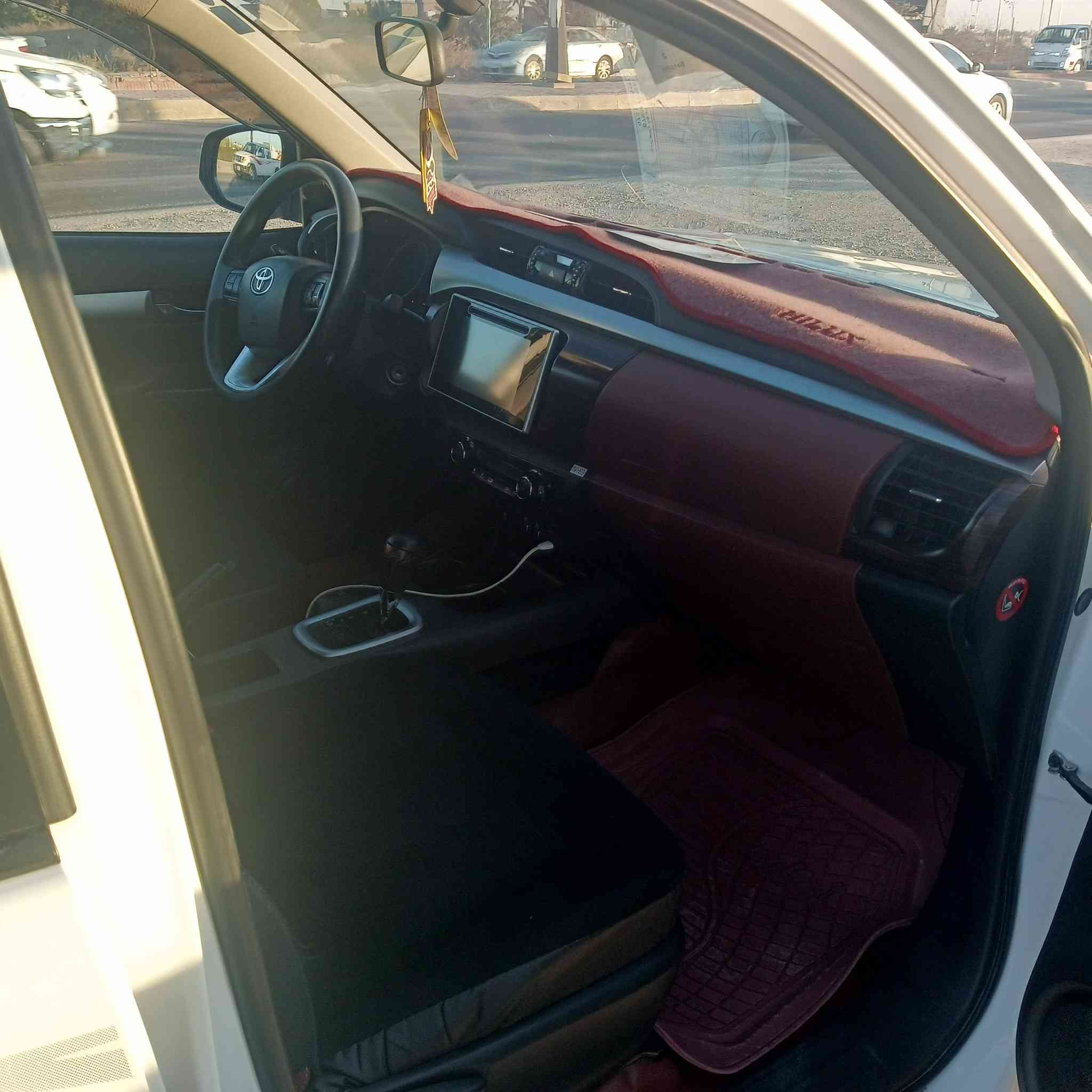 تيوتا هيلاكسو موديل 2020مكفوله كفاله عامه مكان سياره فلوجه ستفسار تصال ع رقم ***********
